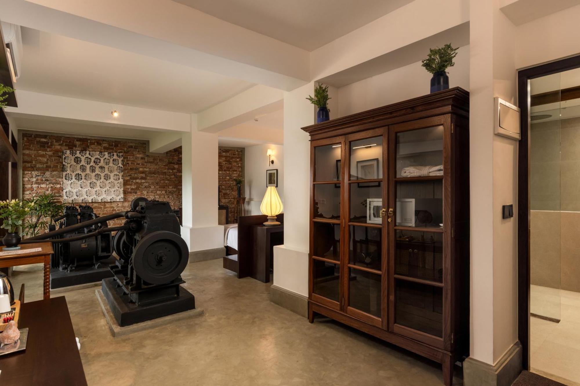 The Grand Walawwa Otel Pinnawala  Dış mekan fotoğraf